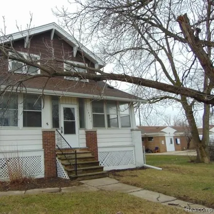 Rent this 2 bed apartment on 24989 Grove Avenue in Eastpointe, MI 48021