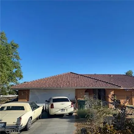 Image 1 - 20918 Yucca Loma Road, Sunset Hills, Apple Valley, CA 92307, USA - House for sale