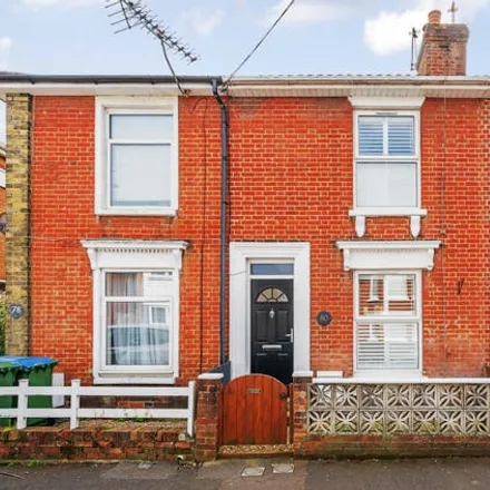 Buy this 2 bed townhouse on 80 Wolseley Road in Southampton, SO15 3ER
