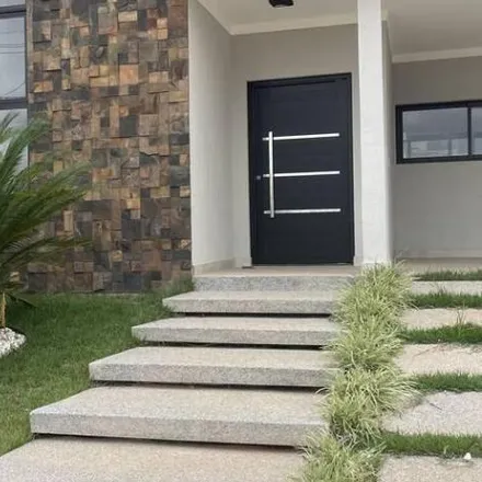 Buy this studio house on Rua Ranulpho de Campos Pires in Jardim Wanel Ville III, Sorocaba - SP