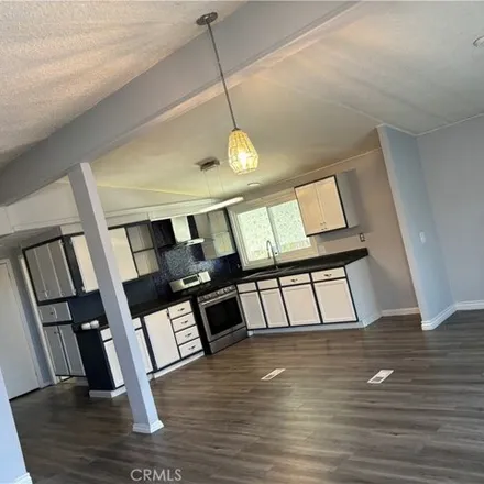 Image 5 - Antelope Road, Palmdale, CA 93550, USA - Apartment for sale