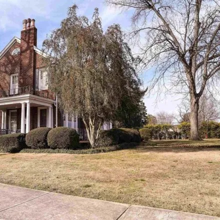 Image 4 - First Presbyterian Church, East 5th Street, Tuscumbia, Colbert County, AL 35674, USA - House for sale