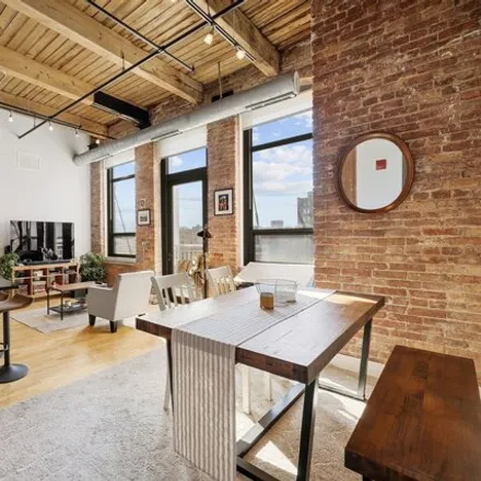 Image 3 - 770 Lofts, 775 West Jackson Boulevard, Chicago, IL 60607, USA - Condo for rent