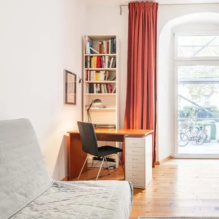 Rent this studio apartment on Immanuelkirchstraße 14A in 10405 Berlin, Germany