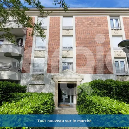 Rent this 3 bed apartment on unnamed road in 95800 Cergy, France