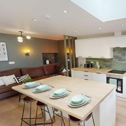 Rent this 1 bed house on 19 Matlock Court in Nottingham, NG1 4DT