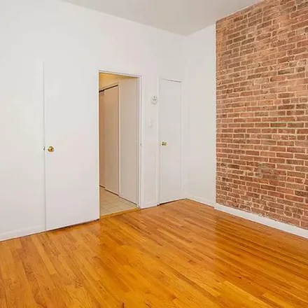 Rent this 1 bed apartment on 417 3rd Avenue in New York, NY 10016