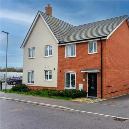 Buy this 3 bed duplex on 4 Read Close in Stowmarket, IP14 1XP