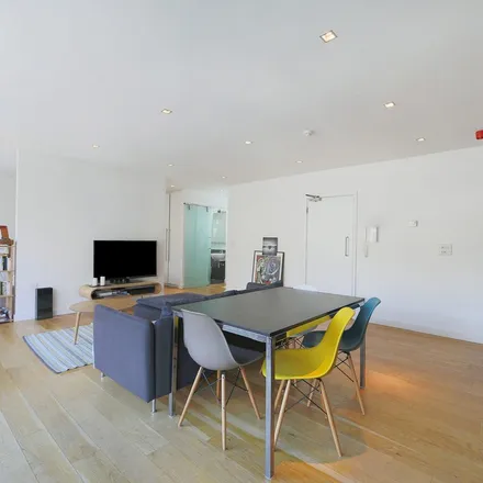 Rent this 1 bed apartment on 134 Old Street in London, EC1V 9BB