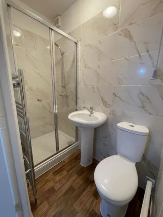 Rent this 1 bed apartment on unnamed road in London, IG1 1YS