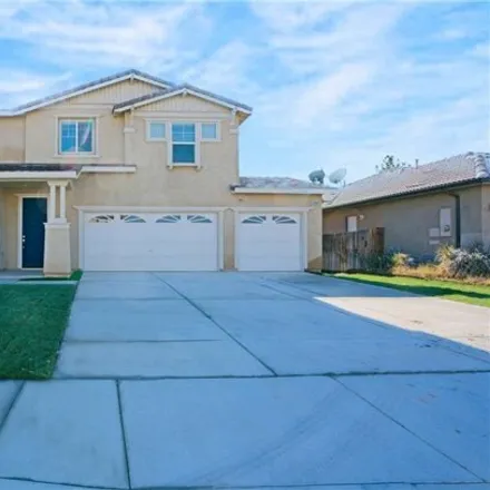 Rent this 4 bed house on 13741 Sahara Lane in Victorville, CA 92394