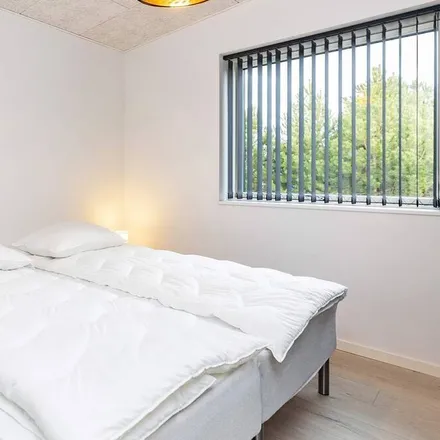 Rent this 4 bed house on Væggerløse in Stationsvej, 4873 Væggerløse