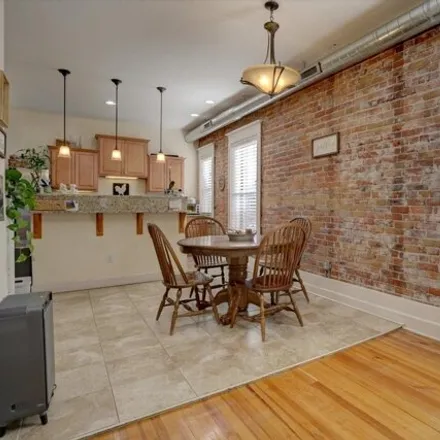 Image 8 - Colonnade Lofts, 1210 East Colfax Avenue, Denver, CO 80218, USA - Condo for sale