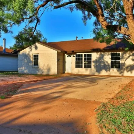 Buy this 4 bed house on 1684 Westview Drive in Abilene, TX 79603