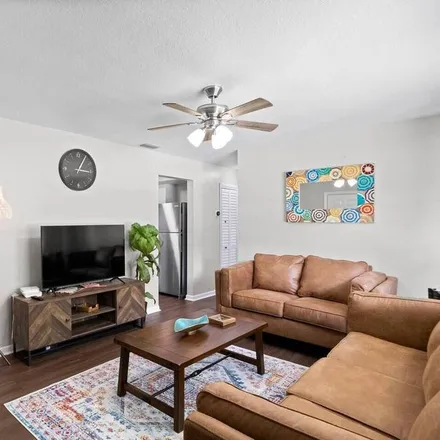 Image 8 - Largo, FL - House for rent