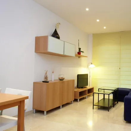 Image 3 - Carrer de Ribes, 49-53, 08013 Barcelona, Spain - Apartment for rent