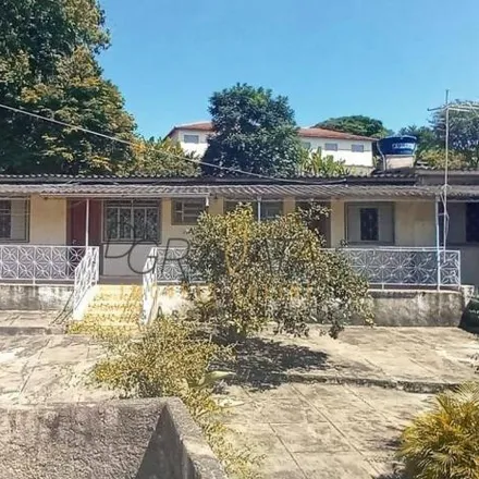 Buy this 2 bed house on Rua Vereador Pedro Julio in Jardim Andere, Varginha - MG