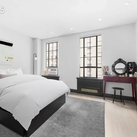 Image 6 - 340 West 57th Street, New York, NY 10019, USA - Condo for sale