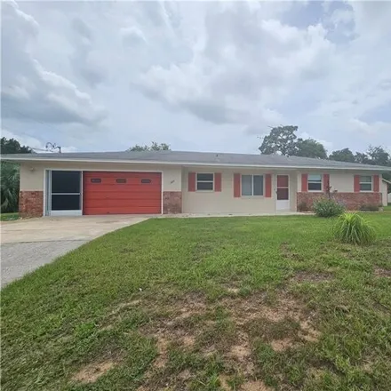Buy this 2 bed house on 925 Palm Ave in Inverness, Florida