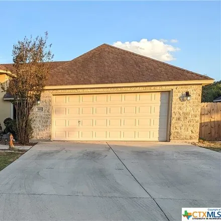 Buy this 5 bed house on 915 Divine Way in New Braunfels, TX 78130