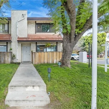 Buy this 2 bed townhouse on 9537 Sylmar Avenue in Los Angeles, CA 91402