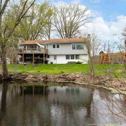 Image 3 - 18097 South Spencer Road, Pleasant Valley Township, Scott County, IA 52767, USA - House for sale