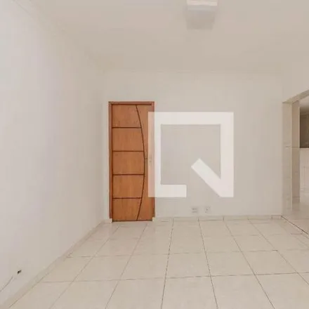 Rent this 2 bed apartment on Rua Martinho Prado 33 in Vila Buarque, São Paulo - SP