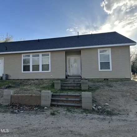 Buy this 3 bed house on unnamed road in Bloomfield, NM 87433