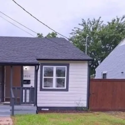 Buy this 3 bed house on 1820 Prairie View Dr in Dallas, Texas