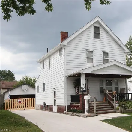Image 2 - 3740 West 132nd Street, Cleveland, OH 44111, USA - House for sale