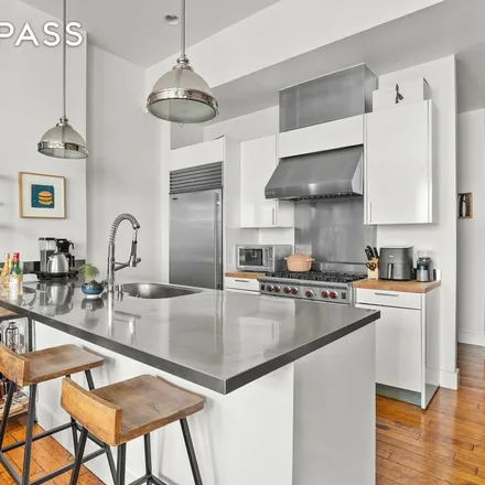 Image 3 - 83 North 3rd Street, New York, NY 11249, USA - Apartment for rent