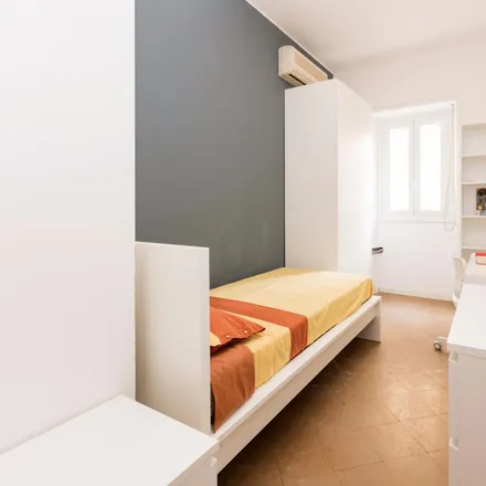 Image 1 - Via Panfilo Castaldi, 00153 Rome RM, Italy - Room for rent