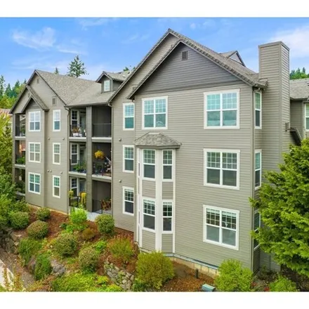 Buy this 3 bed condo on 2321 Snowberry Ridge Court in West Linn, OR 97068