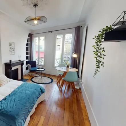 Image 4 - 29 Rue Dautancourt, 75017 Paris, France - Room for rent