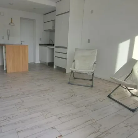 Buy this studio apartment on Avenida Carlos Pellegrini 4089 in Cinco Esquinas, Rosario
