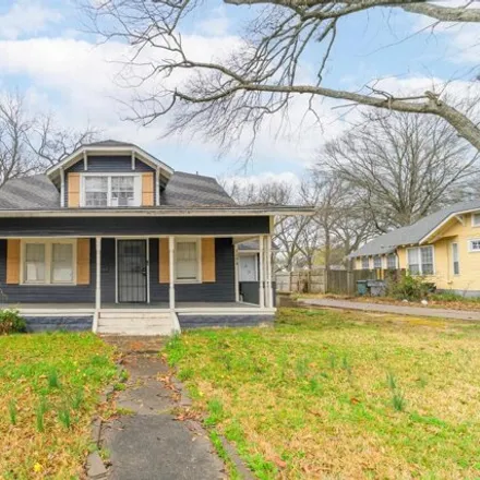 Buy this 5 bed house on Powell Avenue in Memphis, TN 38122