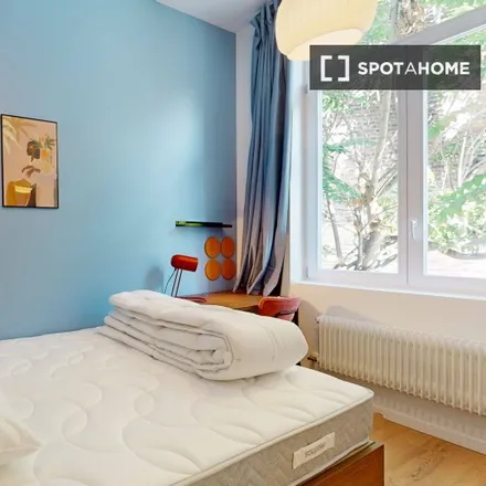 Rent this 9 bed room on 135 Rue Masséna in 59000 Lille, France