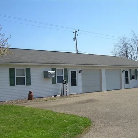 Image 1 - 798 Luke Drive Southwest, Strasburg, Tuscarawas County, OH 44680, USA - Apartment for rent