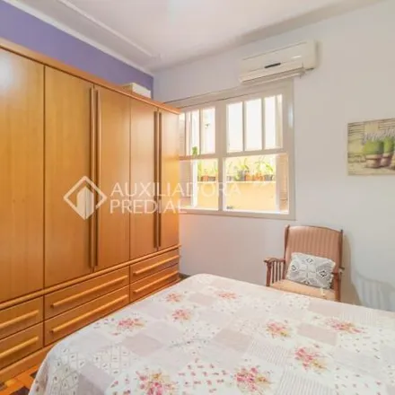 Buy this 2 bed apartment on Caixa Econômica Federal in Rua Marcílio Dias 877, Menino Deus