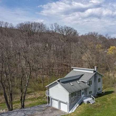 Image 3 - 501 Fairview Avenue, Roaring Spring, Blair County, PA 16673, USA - House for sale