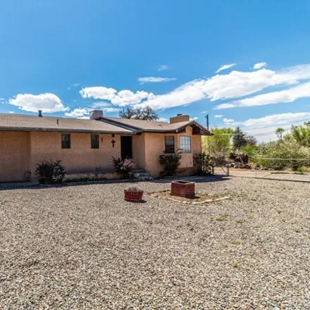Buy this 3 bed house on 27 Road 3004 in San Juan County, NM 87410