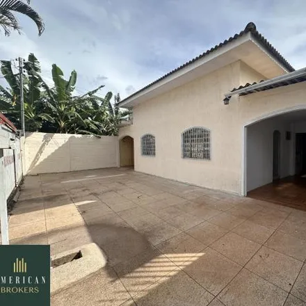 Rent this 4 bed house on Rua Tropas e Boiadas in Santa Genoveva, Goiânia - GO