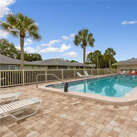 Image 3 - 4188 Bowling Green Circle, Sarasota County, FL 34233, USA - House for sale