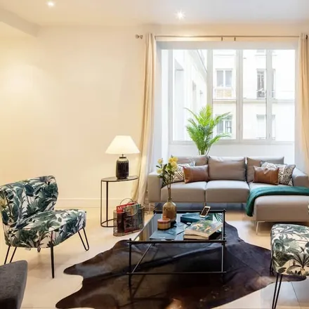 Rent this 4 bed apartment on Paris