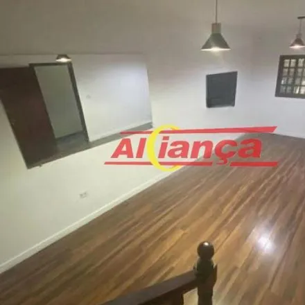Rent this 3 bed house on Rua Eduardo in Picanço, Guarulhos - SP