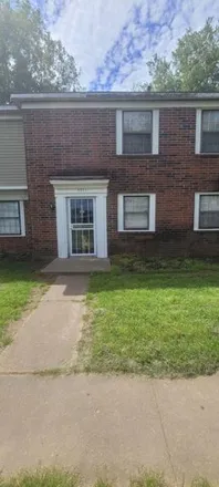 Buy this 2 bed house on 3822 South Mendenhall Road in Memphis, TN 38115