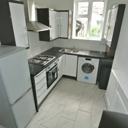 Rent this 1 bed apartment on Ladywell Road in London, SE13 7UZ