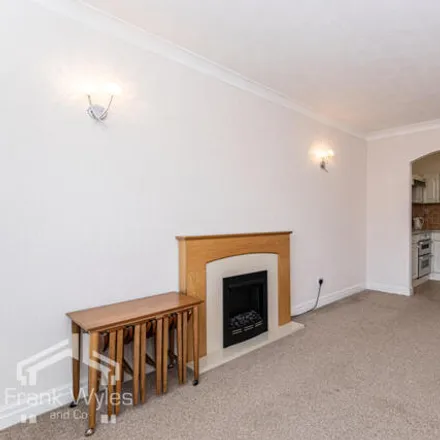 Image 2 - The Taps, 12 Henry Street, Lytham St Annes, FY8 5LE, United Kingdom - Apartment for sale