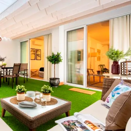 Rent this 3 bed apartment on Tintorería Garo in Calle Baños, 41002 Seville