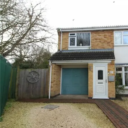 Buy this 3 bed duplex on Dalley Close in Syston, LE7 2LN